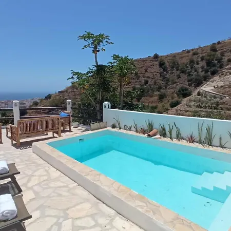 Casa el Almendro piscina privada-2